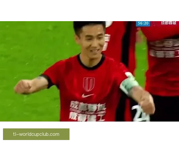 姆巴佩连续送妙传韦世豪双响破门这脚配合时机火候都恰到好处令人叫绝
